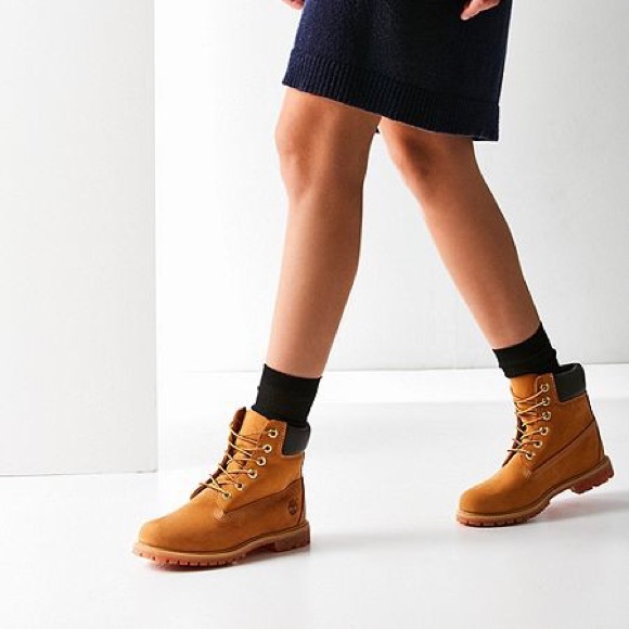 skirt with timberland boots